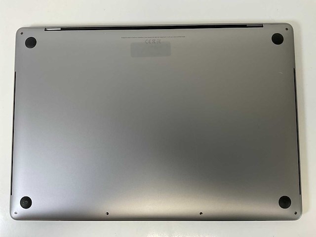 Apple macbook pro 16”, core(tm) i7 9th gen, 32 gb ram, 512 gb nvme, amd radeon pro 5300m 4 gb laptop - afbeelding 6 van  7
