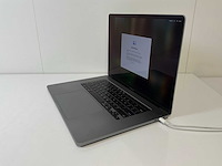 Apple macbook pro 16”, core(tm) i7 9th gen, 32 gb ram, 512 gb nvme, amd radeon pro 5300m 4 gb laptop - afbeelding 3 van  7