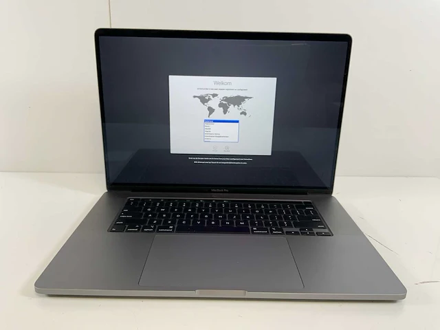 Apple macbook pro 16", core(tm) i9 9e generatie, 32 gb ram, 1 tb nvme, amd radeon pro 5500m 8 gb laptop - afbeelding 1 van  7