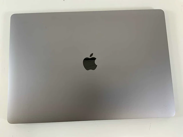 Apple macbook pro 16", core(tm) i9 9th gen, 16 gb ram, 1 tb nvme, amd radeon pro 5500m 4 gb laptop - afbeelding 5 van  7