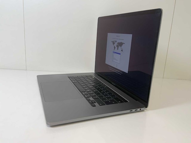 Apple macbook pro 16”, core(tm) i9 9th gen, 16 gb ram, 1 tb nvme, amd radeon pro 5500m 4 gb laptop - afbeelding 3 van  7