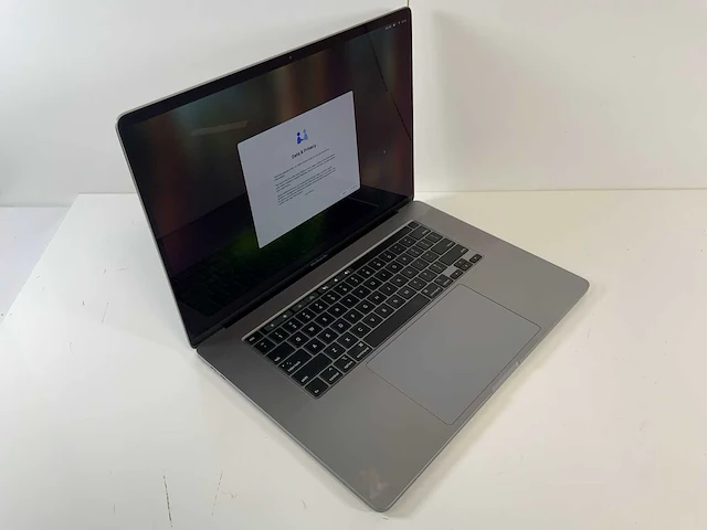 Apple macbook pro 16", core(tm) i9 9th gen, 32 gb ram, 1 tb nvme, amd radeon pro 5500m 4 gb laptop - afbeelding 2 van  7