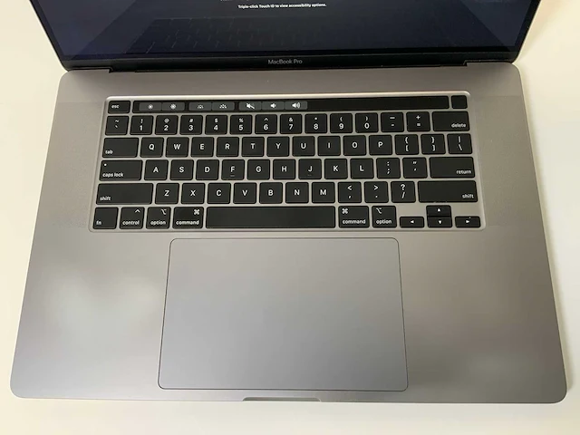 Apple macbook pro 16”, core(tm) i9 9th gen, 32 gb ram, 1 tb nvme, amd radeon pro 5500m 8 gb laptop - afbeelding 4 van  7