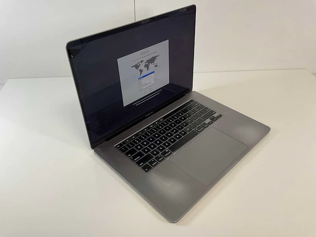 Apple macbook pro 16”, core(tm) i9 9th gen, 32 gb ram, 1 tb nvme, amd radeon pro 5500m 8 gb laptop - afbeelding 2 van  8