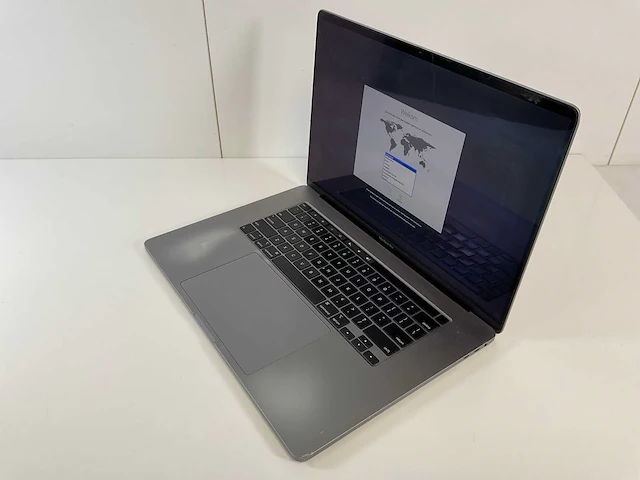 Apple macbook pro 16”, core(tm) i9 9th gen, 32 gb ram, 1 tb nvme, amd radeon pro 5500m 8 gb laptop - afbeelding 3 van  8