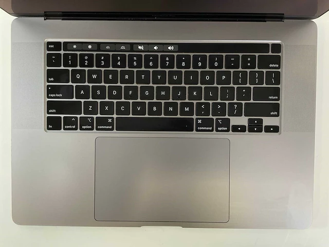 Apple macbook pro 16”, core(tm) i9 9th gen, 32 gb ram, 1 tb nvme laptop - afbeelding 4 van  7