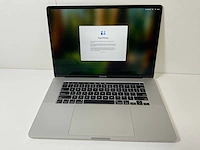 Apple macbook pro 16”, hexacore i7, 32 gb ram, 512 gb ssd, amd radeon pro 5300m 4 gb laptop - afbeelding 1 van  7