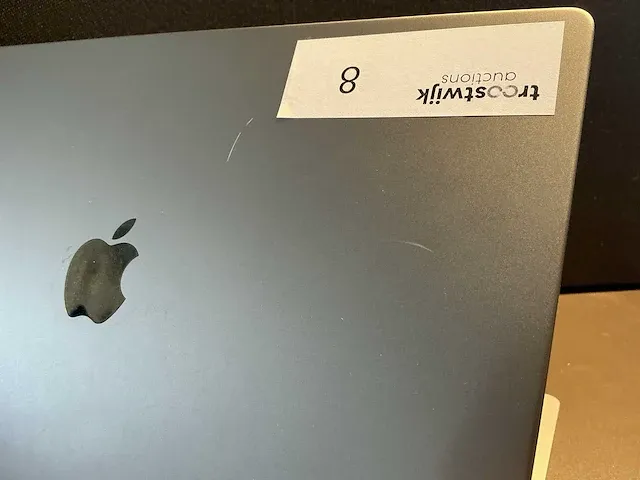 Apple macbook pro 16 inch (a2485) laptop - afbeelding 6 van  9