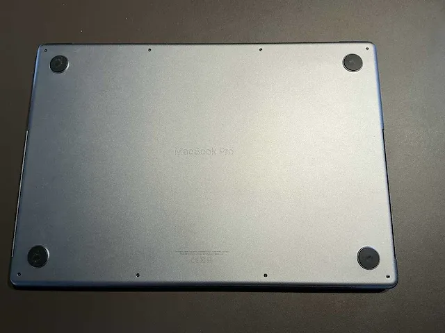 Apple macbook pro 16 inch (a2485) laptop - afbeelding 8 van  9