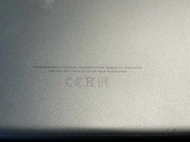Apple macbook pro 16 inch (a2780) laptop - afbeelding 7 van  7