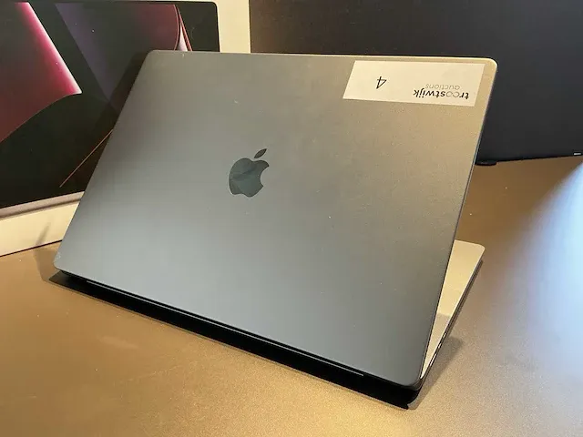 Apple macbook pro 16 inch (a2780) laptop - afbeelding 5 van  7