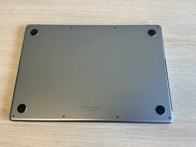 Apple macbook pro 16 inch m1 pro laptop - afbeelding 4 van  6