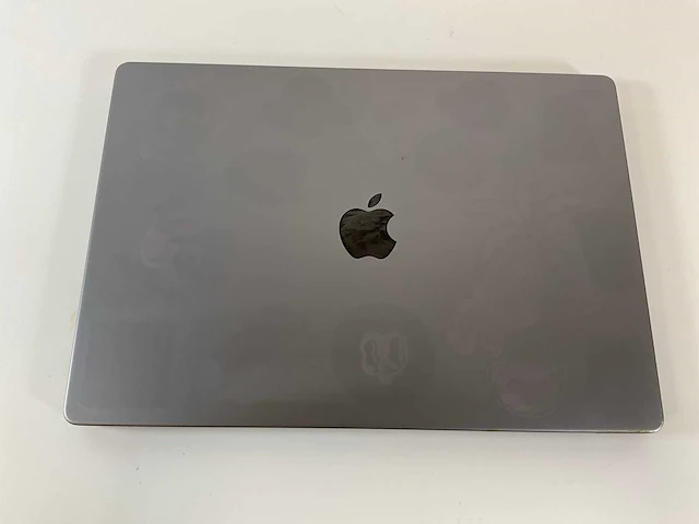 Apple macbook pro 16”, m1 pro, 16 gb ram, 250 gb nvme laptop - afbeelding 5 van  7