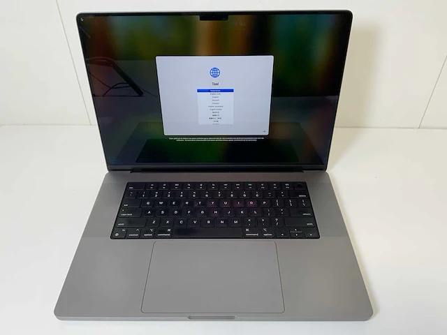 Apple macbook pro 16", m1 pro, 16 gb ram, 500 gb ssd laptop - afbeelding 1 van  7