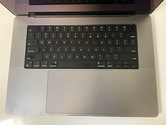 Apple macbook pro 16”, m1 pro, 16 gb ram, 500 gb ssd laptop - afbeelding 4 van  7