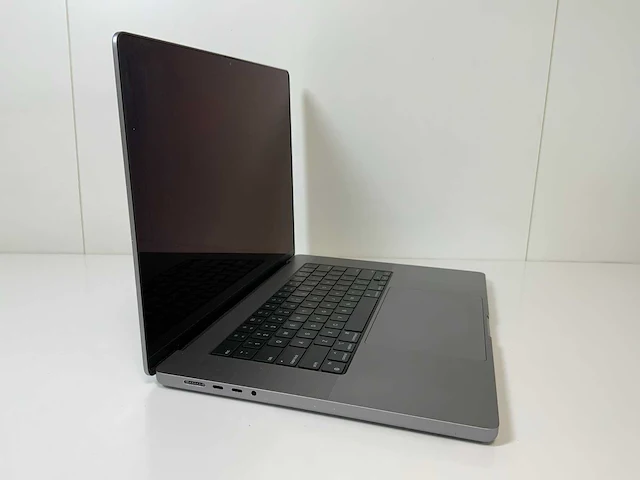 Apple macbook pro 16”, m1 pro, 16 gb ram, 500 gb ssd laptop - afbeelding 2 van  7