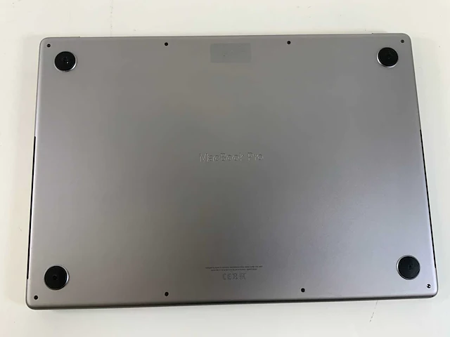 Apple macbook pro 16", m1 pro, 16 gb ram, 500 gb ssd laptop - afbeelding 6 van  7