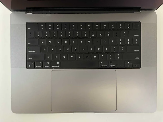 Apple macbook pro 16”, m1 pro, 16 gb ram, 512 gb nvme laptop - afbeelding 5 van  7