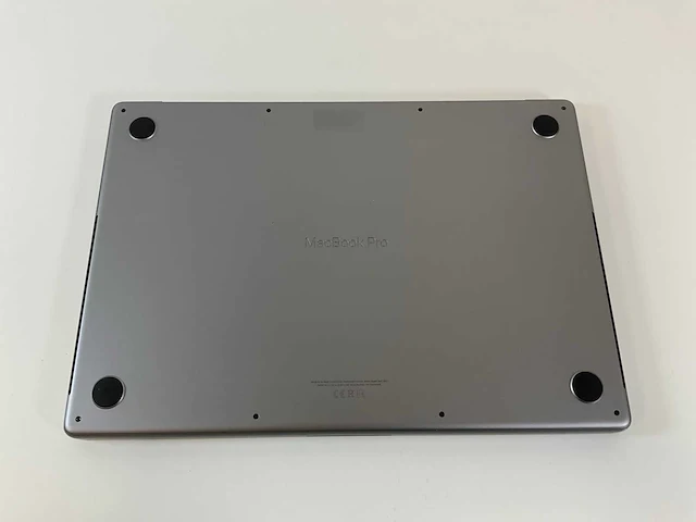 Apple macbook pro 16”, m1 pro, 16 gb ram, 512 gb nvme laptop - afbeelding 6 van  7
