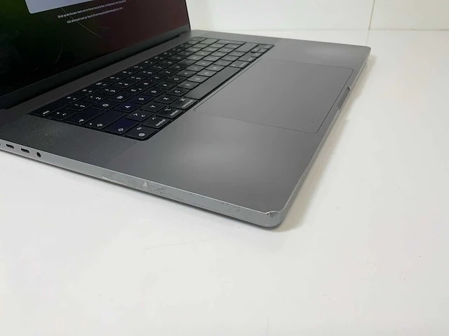 Apple macbook pro 16”, m1 pro, 32 gb ram, 500 gb ssd laptop - afbeelding 3 van  9