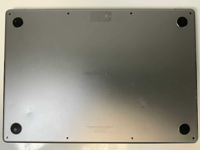 Apple macbook pro 16”, m1 pro, 32 gb ram, 500 gb ssd laptop - afbeelding 8 van  9