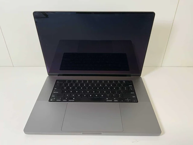 Apple macbook pro 16”, m1 pro, 32 gb ram, 500 gb ssd laptop - afbeelding 1 van  7