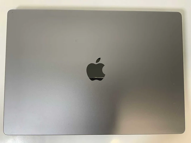 Apple macbook pro 16”, m1 pro, 32 gb ram, 500 gb ssd laptop - afbeelding 5 van  7