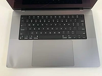 Apple macbook pro 16", m1 pro, 32 gb ram, 500 gb ssd laptop - afbeelding 4 van  8