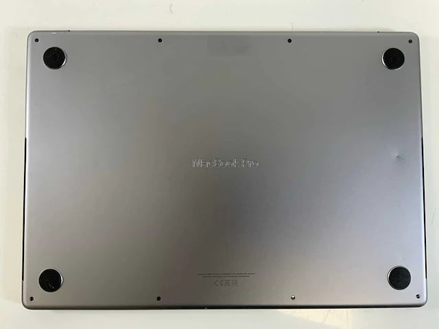 Apple macbook pro 16", m1 pro, 32 gb ram, 500 gb ssd laptop - afbeelding 6 van  8