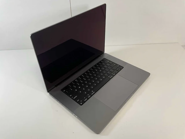 Apple macbook pro 16”, m1 pro, 32 gb ram, 512 gb nvme laptop - afbeelding 2 van  7
