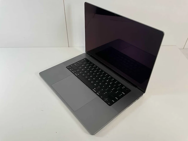 Apple macbook pro 16”, m1 pro, 32 gb ram, 512 gb nvme laptop - afbeelding 3 van  7