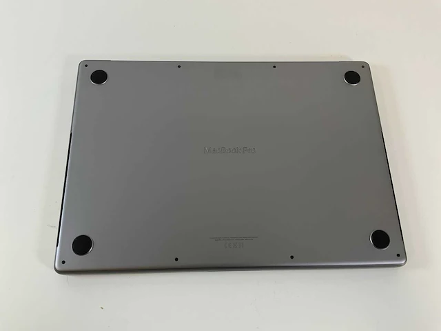 Apple macbook pro 16”, m1 pro, 32 gb ram, 512 gb nvme laptop - afbeelding 6 van  7