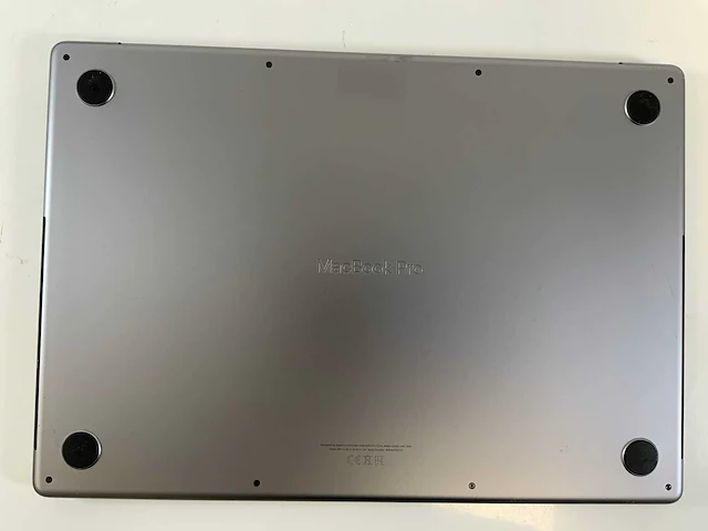 Apple macbook pro 16", m1 pro, 32 gb ram, 512 gb ssd laptop - afbeelding 6 van  7