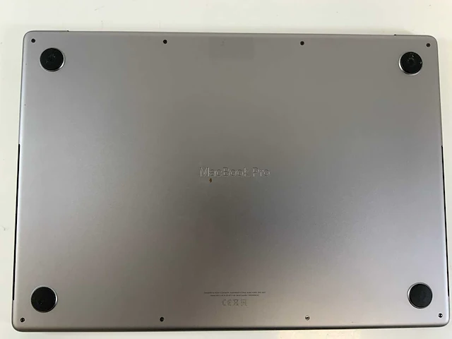 Apple macbook pro 16", m1 pro, 32 gb ram, 512 gb ssd laptop - afbeelding 6 van  7