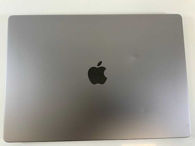 Apple macbook pro 16", m1 pro, 32 gb ram, 512 gb ssd laptop - afbeelding 5 van  7