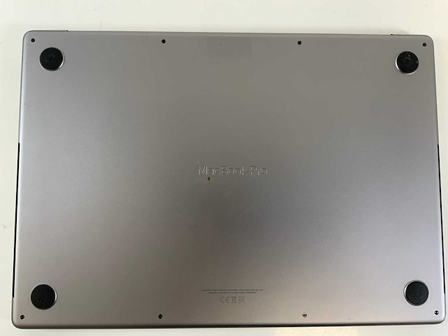 Apple macbook pro 16", m1 pro, 32 gb ram, 512 gb ssd laptop - afbeelding 6 van  7