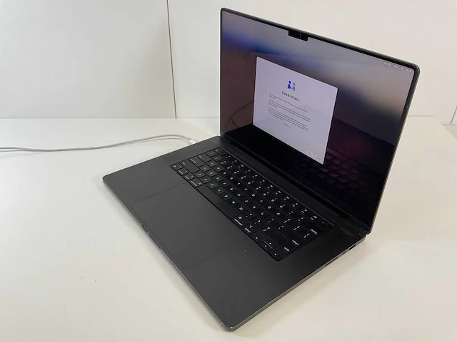 Apple macbook pro 16”, m3 pro, 36 gb ram, 512 gb ssd laptop - afbeelding 3 van  7