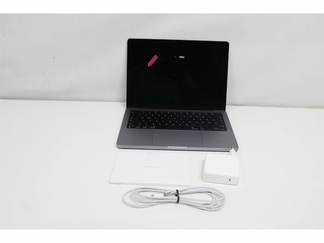 Apple macbook pro 2021 14" m1 max 10 core 24core gpu 32gb ram 512gb ssd qwerty grijs - afbeelding 2 van  2