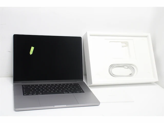 Apple macbook pro 2021 16" m1 max 10 core, 32-core gpu 32gb ram 1tb ssd qwertz grijs - afbeelding 2 van  3