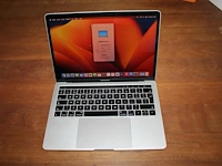 Apple macbook pro 3,1 ghz quad-core intel core i5. videokaart intel iris plus graphics 650 1536 mb. 8 gb r... - afbeelding 2 van  7
