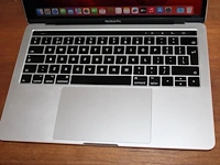 Apple macbook pro 3,1 ghz quad-core intel core i5. videokaart intel iris plus graphics 650 1536 mb. 8 gb r... - afbeelding 6 van  7