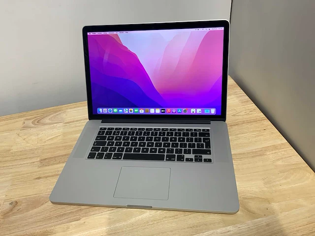 Apple macbook pro a1398 laptop - afbeelding 1 van  5