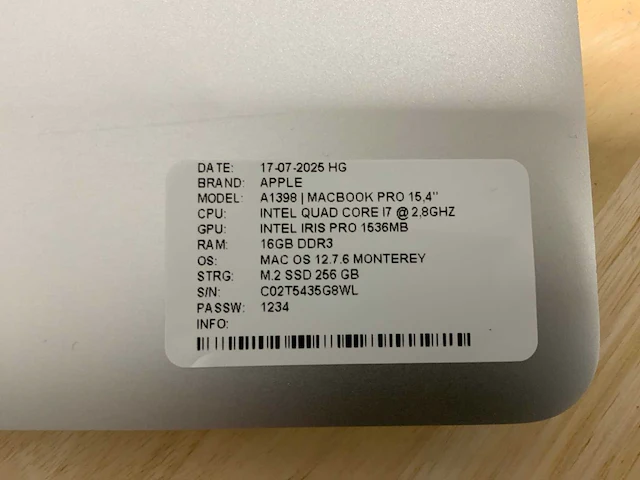 Apple macbook pro a1398(i7) laptop (2x) - afbeelding 9 van  9