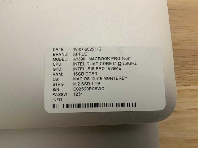 Apple macbook pro a1398(i7) laptop (2x) - afbeelding 7 van  9
