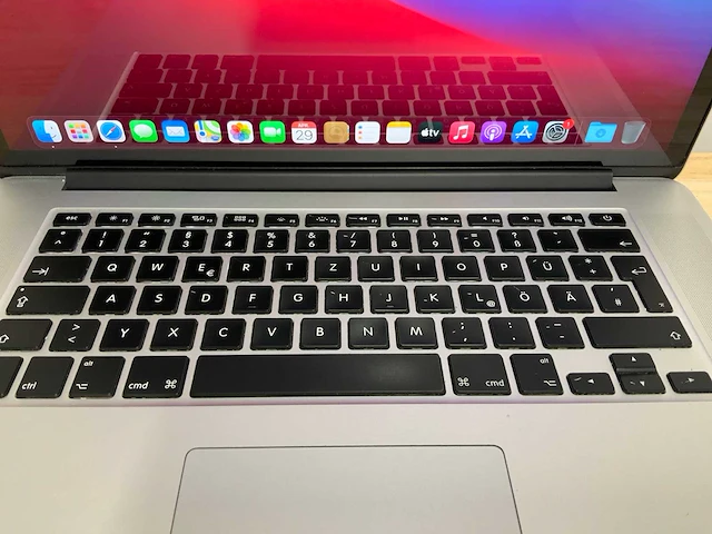 Apple macbook pro a1398(i7) laptop - afbeelding 2 van  8
