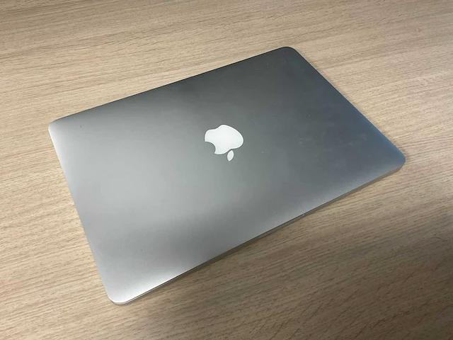 Apple macbook pro a1502 13.3” laptop - afbeelding 2 van  6