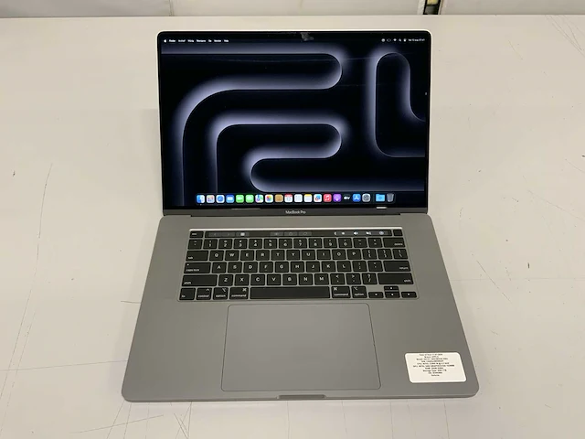 Apple macbook pro a2141(i9) laptop - afbeelding 1 van  7