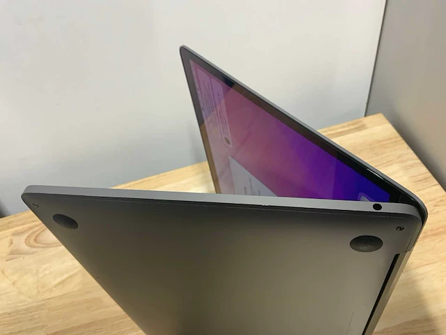 Apple macbook pro a2159 desktop - afbeelding 4 van  4