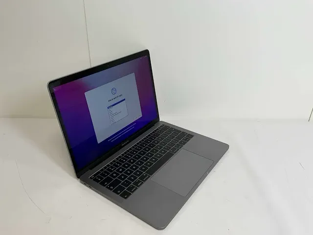 Apple macbook pro retina 13.3", dualcore(tm) i5, 16 gb ram, 256 gb ssd laptop - afbeelding 2 van  6