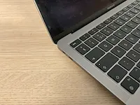 Apple macbookair10,1 - afbeelding 2 van  7